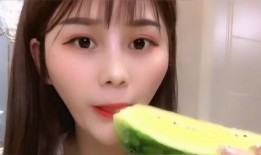 吃瓜学姐正在直播,娱乐圈幕后那些事儿