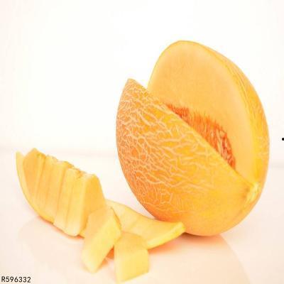 月子中可吃哈密瓜吗,月子期间适宜食用哈密瓜的探讨